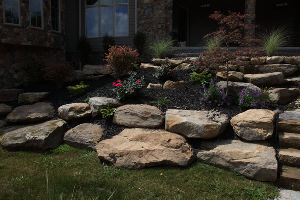 Rock Cropping Retaining Wall